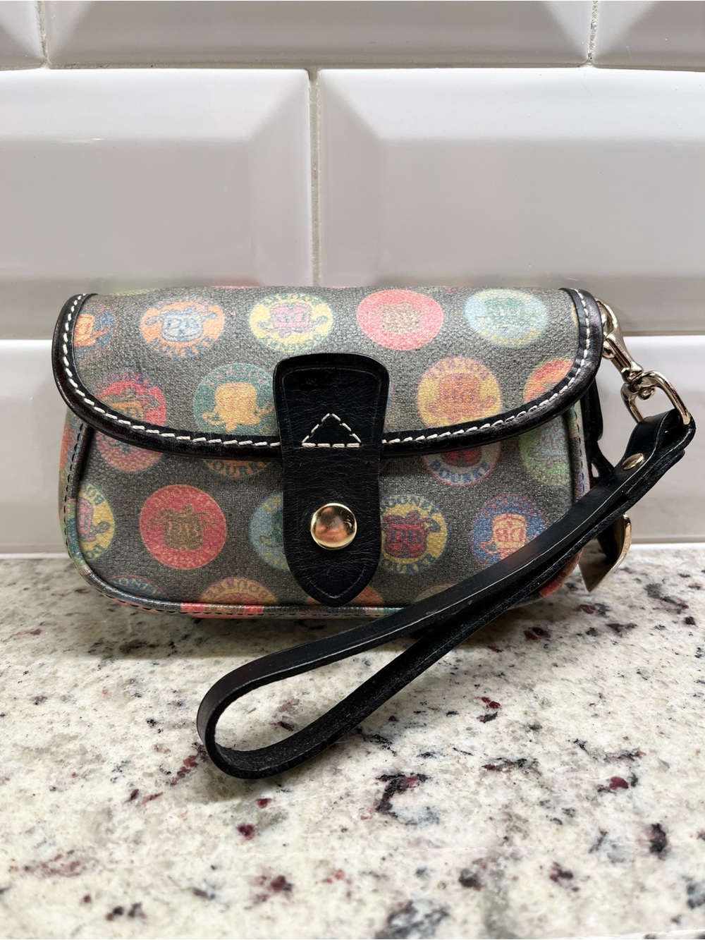 Dooney & Bourke Wristlet EUC
